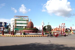 A Relaxing Weekend Escape to the Historic Charm of Kampot Old Town - image 0