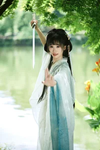 YiTuYu Art Language Vol.8072: A Cinematic Portrait Journey Featuring Chun Jiao - image 8