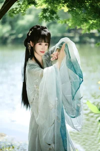 YiTuYu Art Language Vol.8072: A Cinematic Portrait Journey Featuring Chun Jiao - image 9