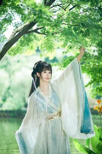 YiTuYu Art Language Vol.8072: A Cinematic Portrait Journey Featuring Chun Jiao - image 12