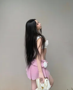 Influencer Uyên Ni Addresses Recent Social Media Rumors with a Bold Response - image 8