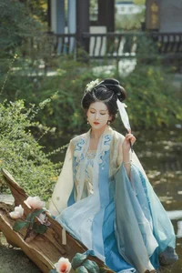 YiTuYu Art Language Vol.4219: A Visual Study of Elegance Featuring Qi Qi - image 6