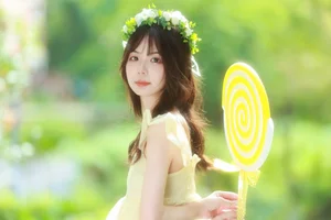 YiTuYu Art Language Vol.5219: Stunning Portrait Series with Mu Yan Se Cc - image 42