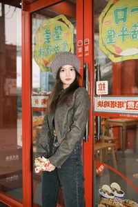 Artistic Portraiture in YiTuYu Art Language Vol.5947 Featuring Cao Xiao Shu - image 0