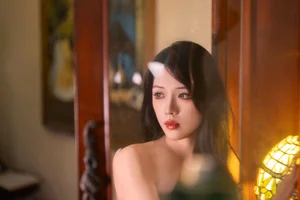 Ethereal Pink Dreams: Xiao Wai Captivates in YiTuYu Art Language Vol.9096 - image 4