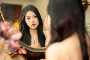 Ethereal Pink Dreams: Xiao Wai Captivates in YiTuYu Art Language Vol.9096 - image 13