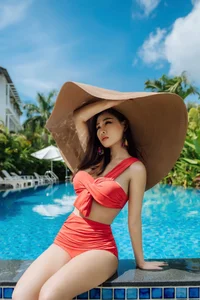 Stunning Beauty Gallery of Cù Thị Ngọc: A Showcase of Vietnamese Elegance and Grace - image 17