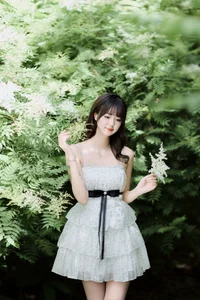 YiTuYu Art Language Vol.7298 Featuring Model Ci Qing Shi Dou Ya - image 4