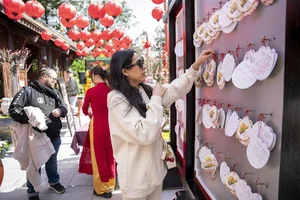 Experience the Magic of Ba Na Hills: Thousands Flock to Da Nang’s Iconic Mountain Resort - image 1