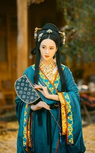 YiTuYu Art Language Vol.6573: Feminine Allure with Ran Ran - image 18