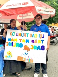Creative and Inspiring Exam Support Signs for Students in Vietnam - image 8