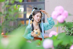 Captivating Visual Journey: Art Language Vol.4703 featuring You Er Bai Bai - image 17