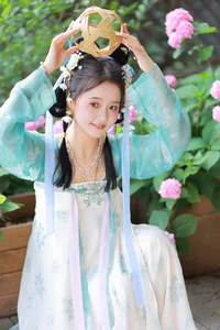 Captivating Visual Journey: Art Language Vol.4703 featuring You Er Bai Bai - image 13