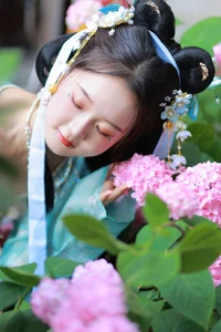 Captivating Visual Journey: Art Language Vol.4703 featuring You Er Bai Bai - image 5