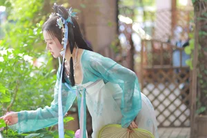 Captivating Visual Journey: Art Language Vol.4703 featuring You Er Bai Bai - image 3