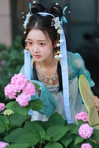 Captivating Visual Journey: Art Language Vol.4703 featuring You Er Bai Bai - image 0