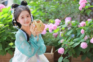 Captivating Visual Journey: Art Language Vol.4703 featuring You Er Bai Bai - image 20