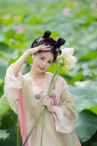 YiTuYu Art Language Vol.6037: A Deep Dive into the Sophisticated Imagery of Cheng Zi Shu - image 1