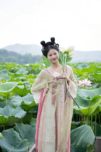 YiTuYu Art Language Vol.6037: A Deep Dive into the Sophisticated Imagery of Cheng Zi Shu - image 19