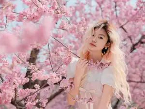 YiTuYu Art Language Vol.8665: Ten Ten's Radiant Beauty Amidst Cherry Blossoms - Captivating Spring Portrait - image 16