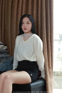 Timeless Elegance and Style: SXJ No.1991 Featuring Model Wan Ping - image 42