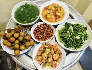 Living the Best Single Life: Cooking Gourmet Meals with Mom on a $4 Daily Budget - image 6