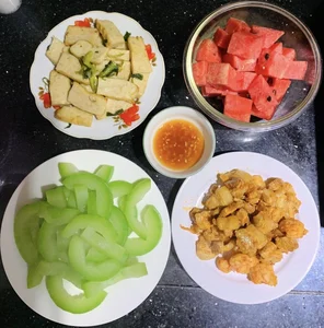 Living the Best Single Life: Cooking Gourmet Meals with Mom on a $4 Daily Budget - image 12