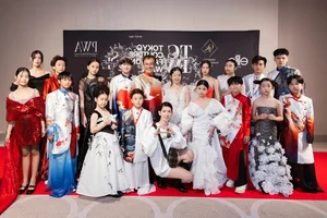 Vietnamese Supermodel Xuan Lan Showcases Talent at Japan Fashion Week - image 1
