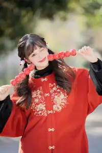 YiTuYu Art Language Vol.8539: Xia Yu Xiao Nian's Vibrant Hanfu Charm - image 7