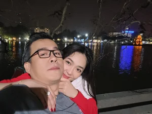 Singer Ha Thanh Xuan Embraces New Chapter with Radiant Look and Global Tour Following High-Profile Split - image 3