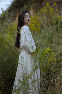 Elegant Visual Journey: YiTuYu Art Language Vol.5940 Featuring Xiao Yang Ai Gan Fan - image 10