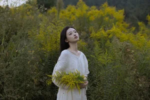 Elegant Visual Journey: YiTuYu Art Language Vol.5940 Featuring Xiao Yang Ai Gan Fan - image 7