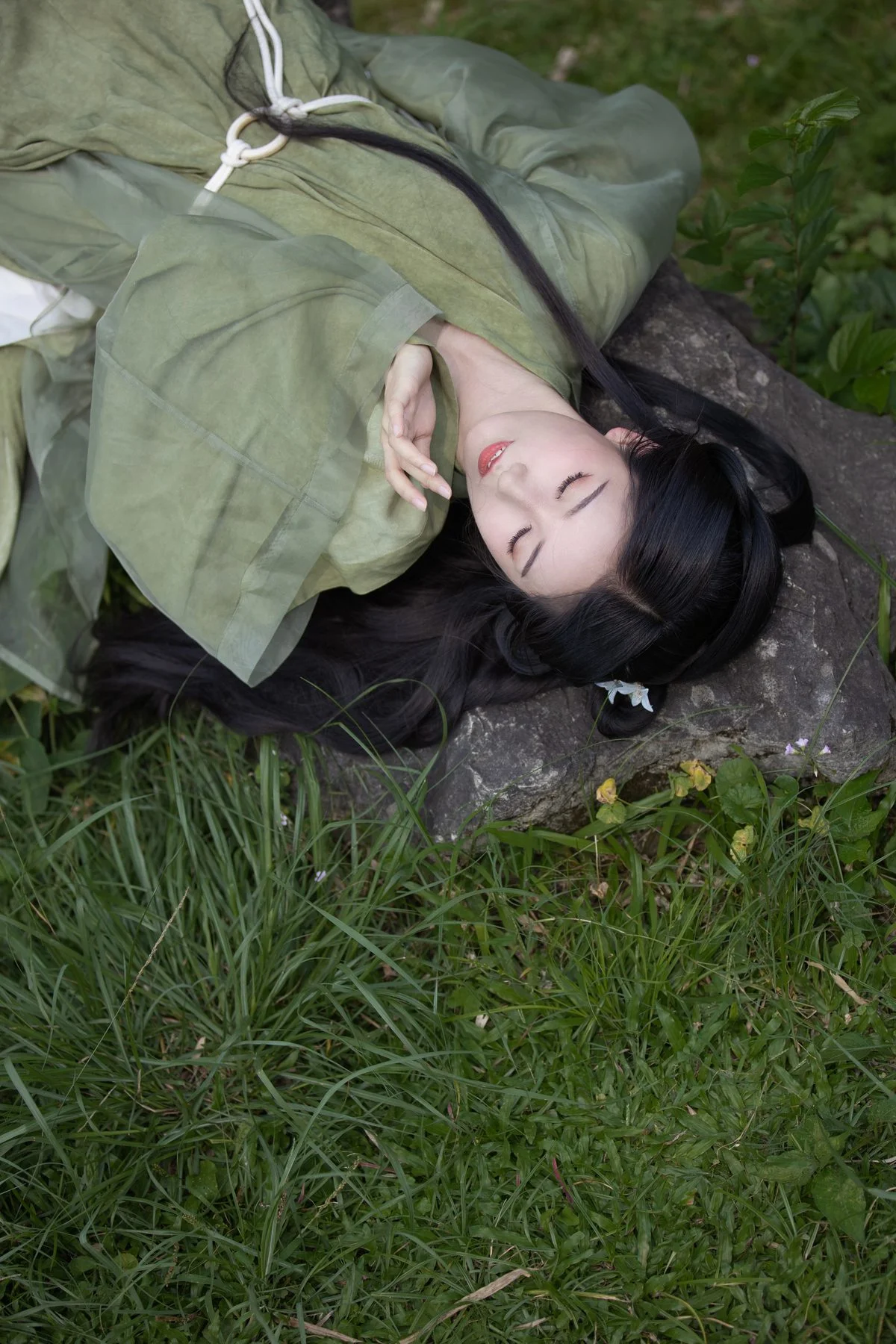 YiTuYu Art Language Vol.4598: A Deep Dive into the Aesthetic World of Xiao Bei