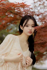 Elegant Portrait Photography: YiTuYu Art Language Vol.6817 Featuring Shi Yuan - image 0