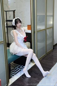 Pure Elegance with Yue Er Yue Er in Shanghai - image 14