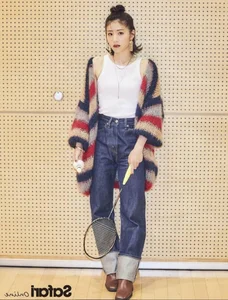 Japanese Badminton Star Captivates Fans Globally - image 8