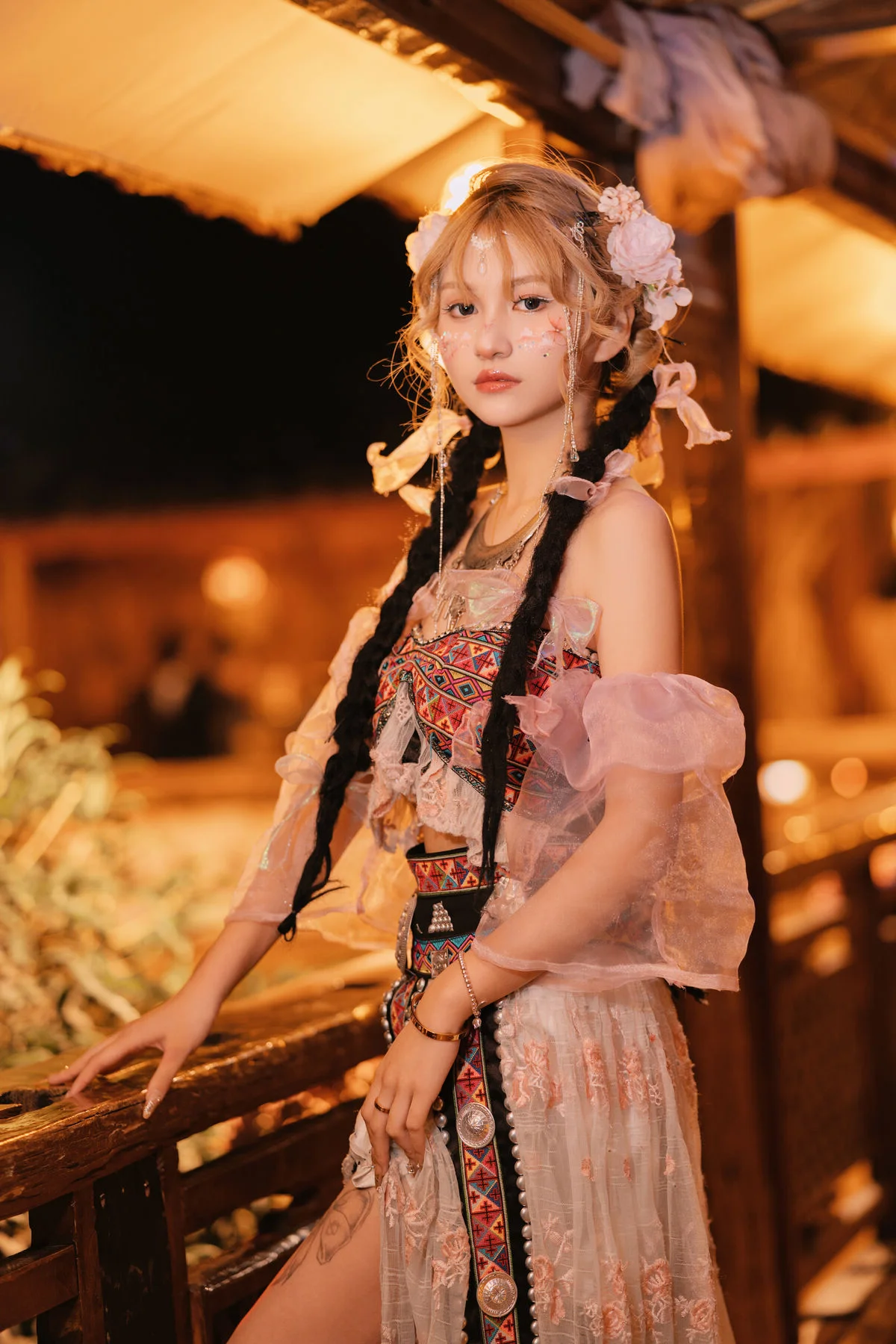 YiTuYu Vol.8788: Xiao Jiang - An Enchanting Asian Muse in Exquisite Classical Attire