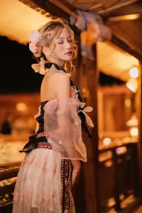 YiTuYu Vol.8788: Xiao Jiang - An Enchanting Asian Muse in Exquisite Classical Attire - image 10