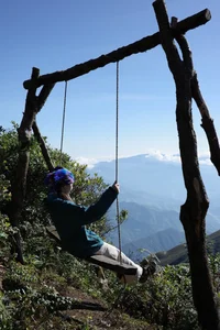 Conquering Ta Chi Nhu Summit: An Emotional Journey Above the Clouds - image 11
