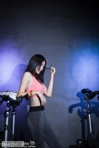 Contemporary Chinese Fashion and Fitness: A Gallery Celebrating Modern Aesthetic Trends and Athletic Elegance - image 21