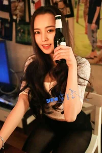 Contemporary Chinese Fashion and Fitness: A Gallery Celebrating Modern Aesthetic Trends and Athletic Elegance - image 77