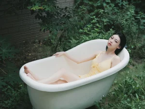 Aesthetic Elegance in YiTuYu Art Language Vol.4980 with Stunning Model Dai Nani - image 19