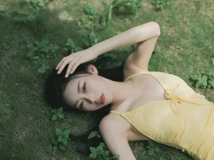 Aesthetic Elegance in YiTuYu Art Language Vol.4980 with Stunning Model Dai Nani - image 26