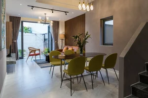 Modern 4m Tube House Living Room Design: Space Optimization Trends for 2026 - image 13