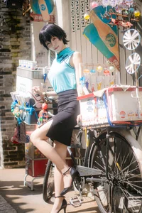 Nostalgic Elegance: Ely_eee as Reiko Kujirai - image 5