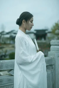 YiTuYu Art Language Vol.4882 Lin Lin: A Study in Modern Elegance - image 13