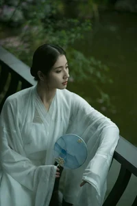 YiTuYu Art Language Vol.4882 Lin Lin: A Study in Modern Elegance - image 10