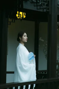 YiTuYu Art Language Vol.4882 Lin Lin: A Study in Modern Elegance - image 17