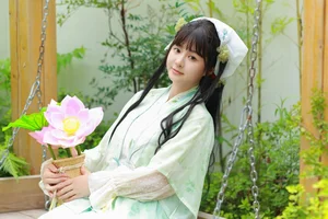 Unique Artistic Expression: Bu Ke Ai De He He Miao Vol.5022 - image 3