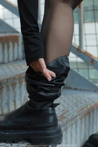 IESS Tu Tu Black Stockings and Long Boots: A Masterclass in Footwear Fashion - image 5